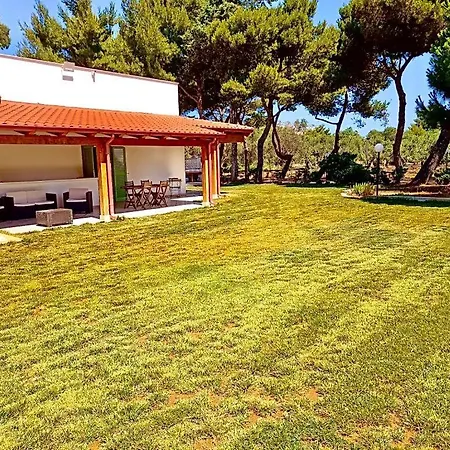 Villalauraecostanza Βίλα Μπάρι
