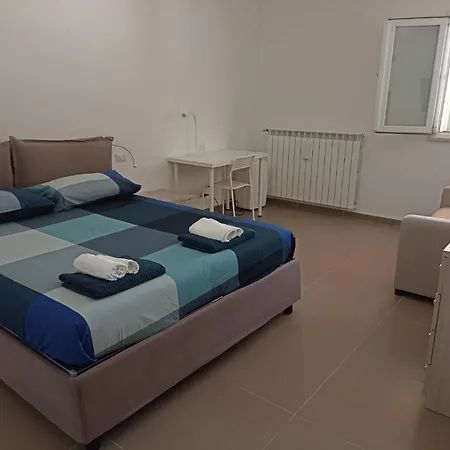 Villalauraecostanza *